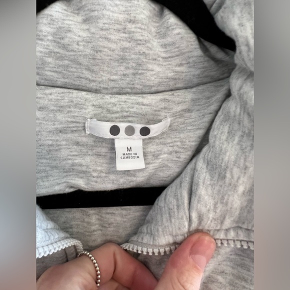 Three dots Quilted Knit Zip-Up Jacket, Size Medium - Picture 4 of 6